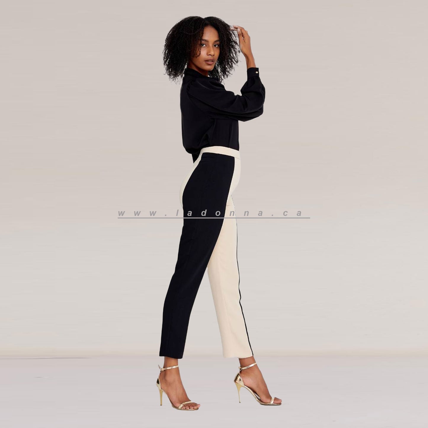 Elegant and sophisticated Crepe Cream Pants